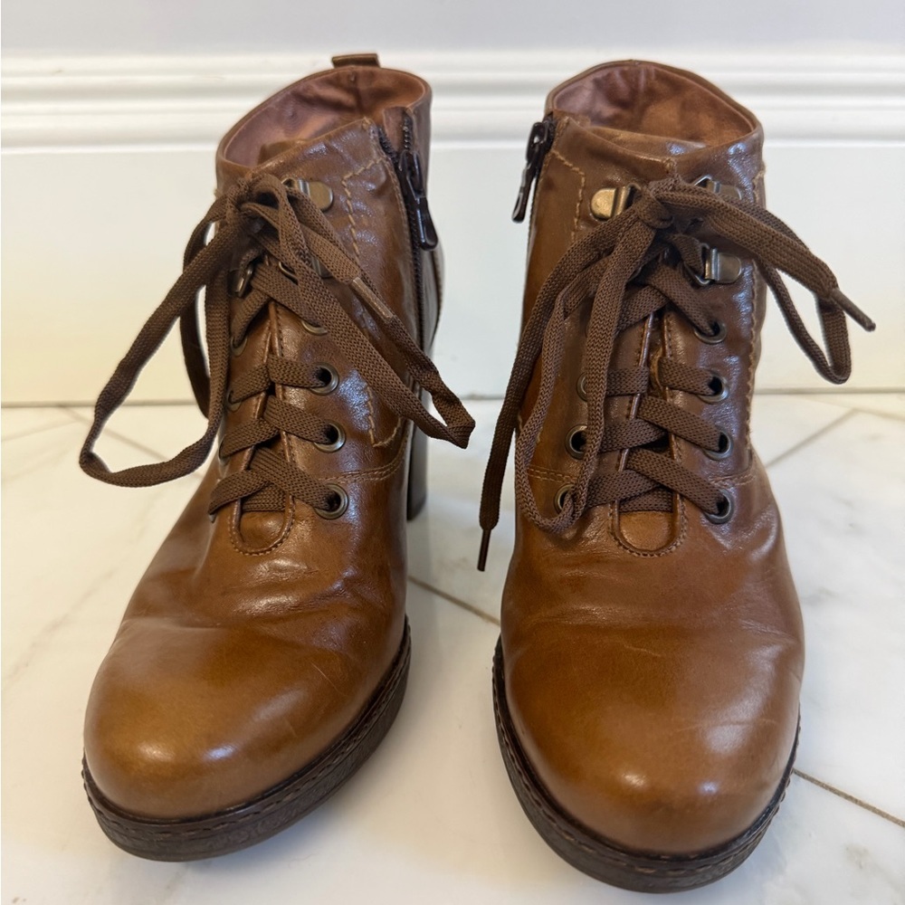 Nero Giardini Italian Leather Brown Chunky Heel Ankle Boot euro 38 US 7.5-8 EUC - Picture 2 of 12